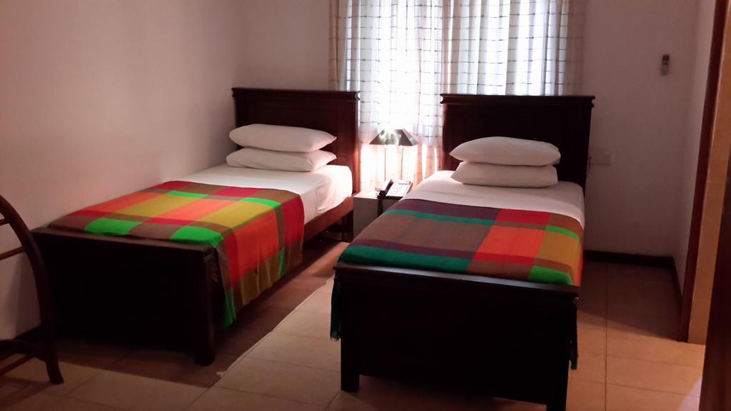 Lodge 19 Negombo Kültér fotó