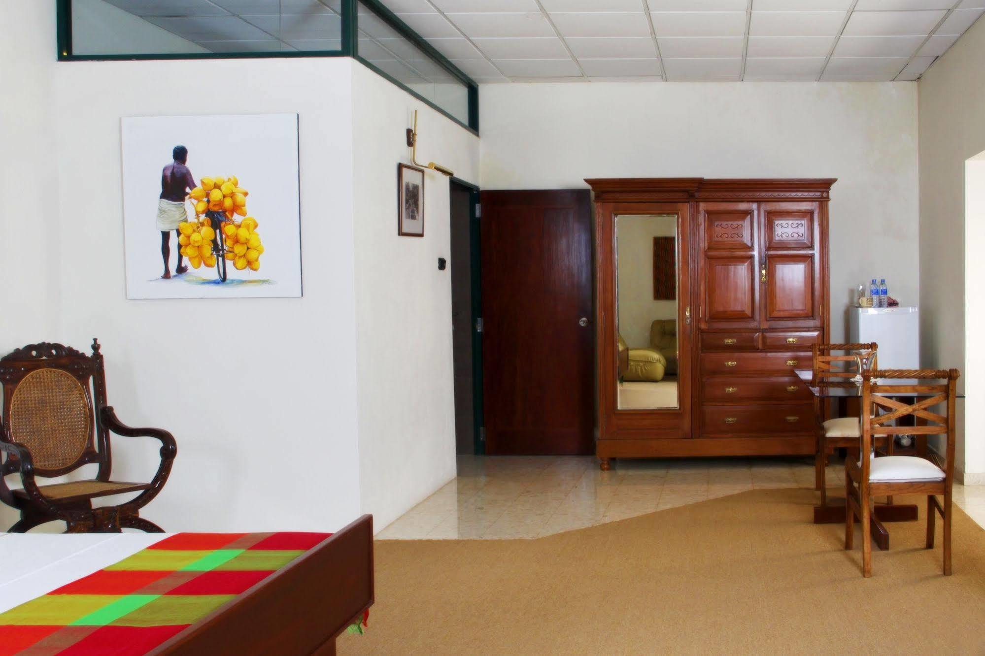 Lodge 19 Negombo Kültér fotó